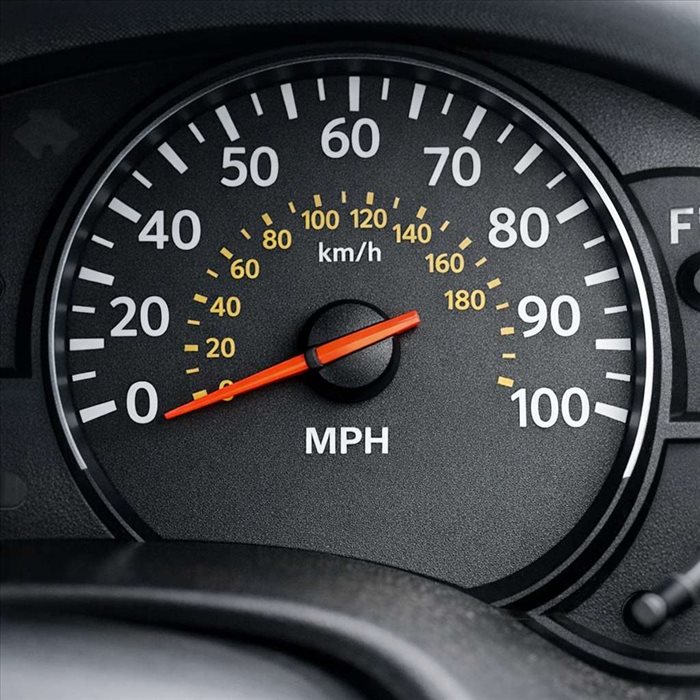 28 mph en km/h : conversion simple et rapide | Guide